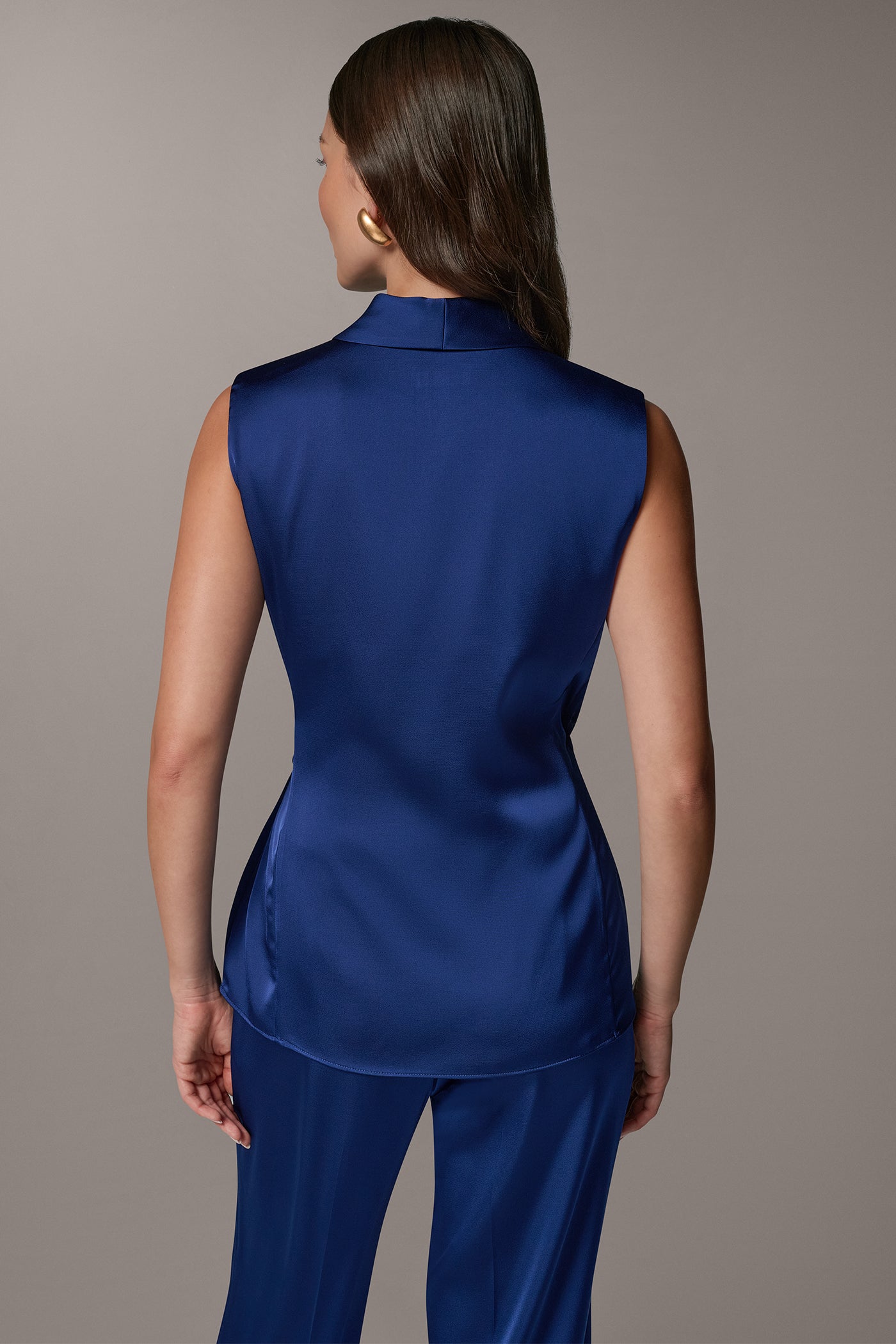 CROSSOVER SUIT VEST VIEW 3