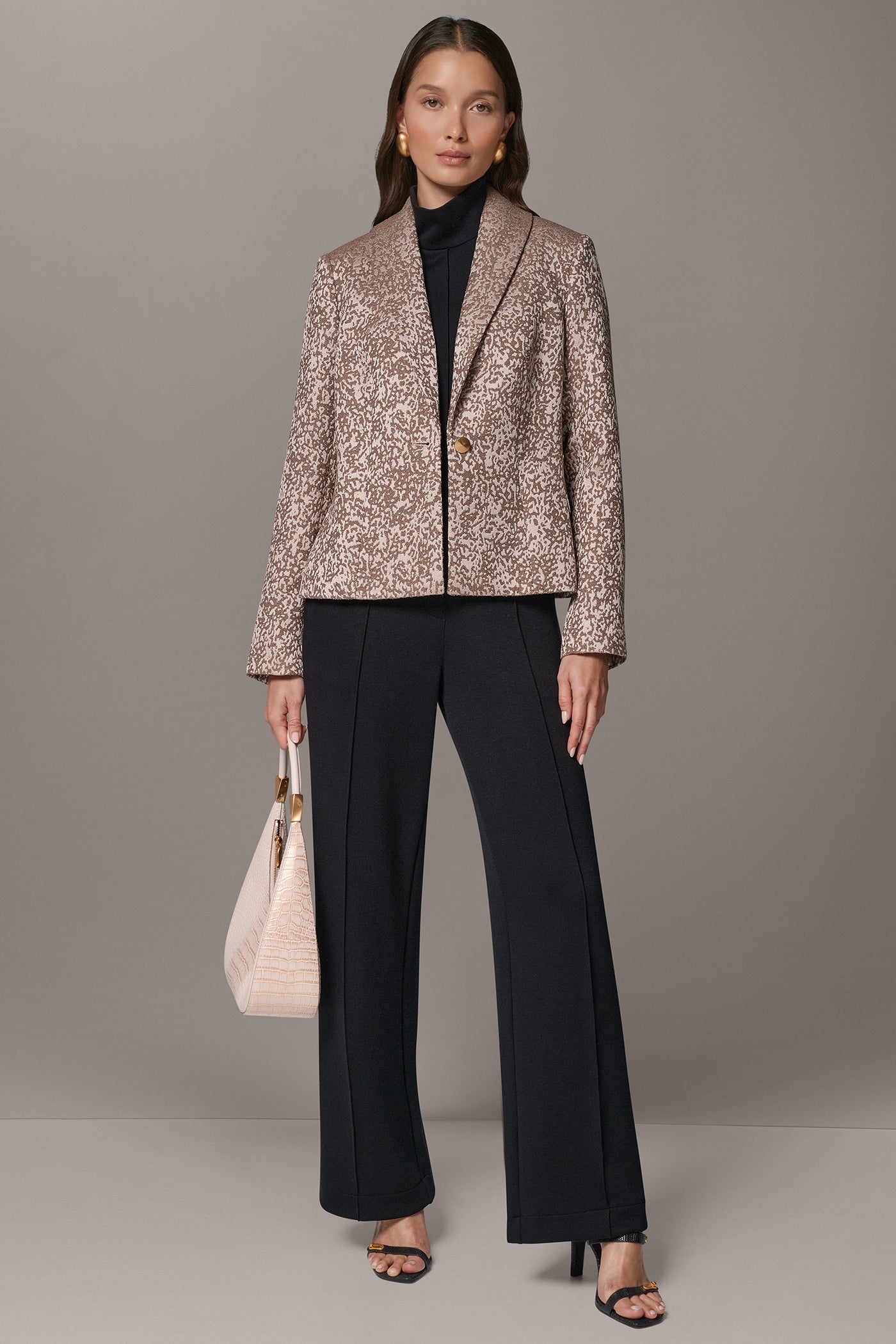 CROPPED ABSTRACT PRINT SUIT BLAZER VIEW 9