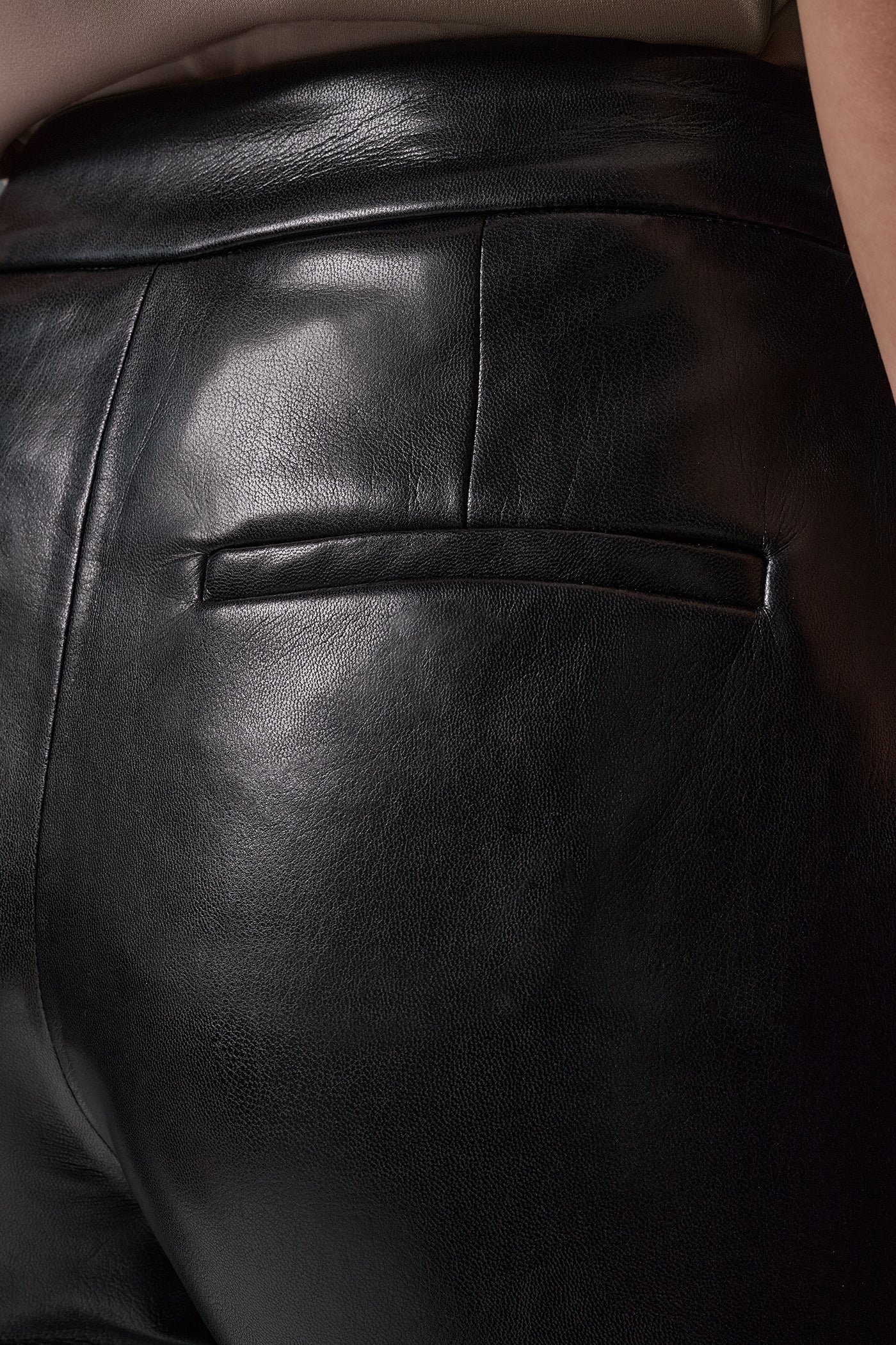 MID-RISE FAUX-LEATHER STRAIGHT-LEG SUIT PANT VIEW 4