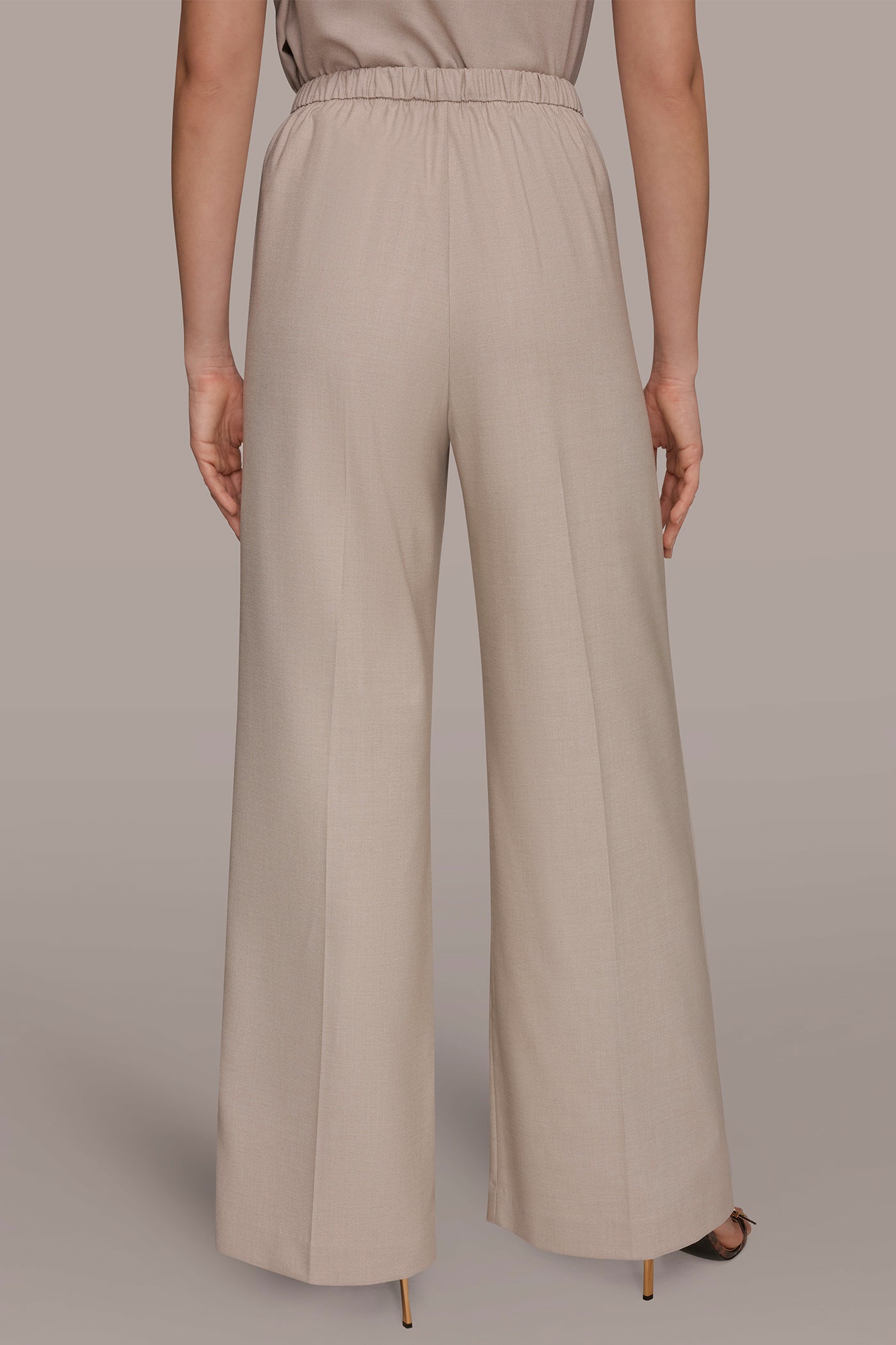 MID-RISE PLEATED WIDE-LEG SUIT PANT | View 2 | Pants