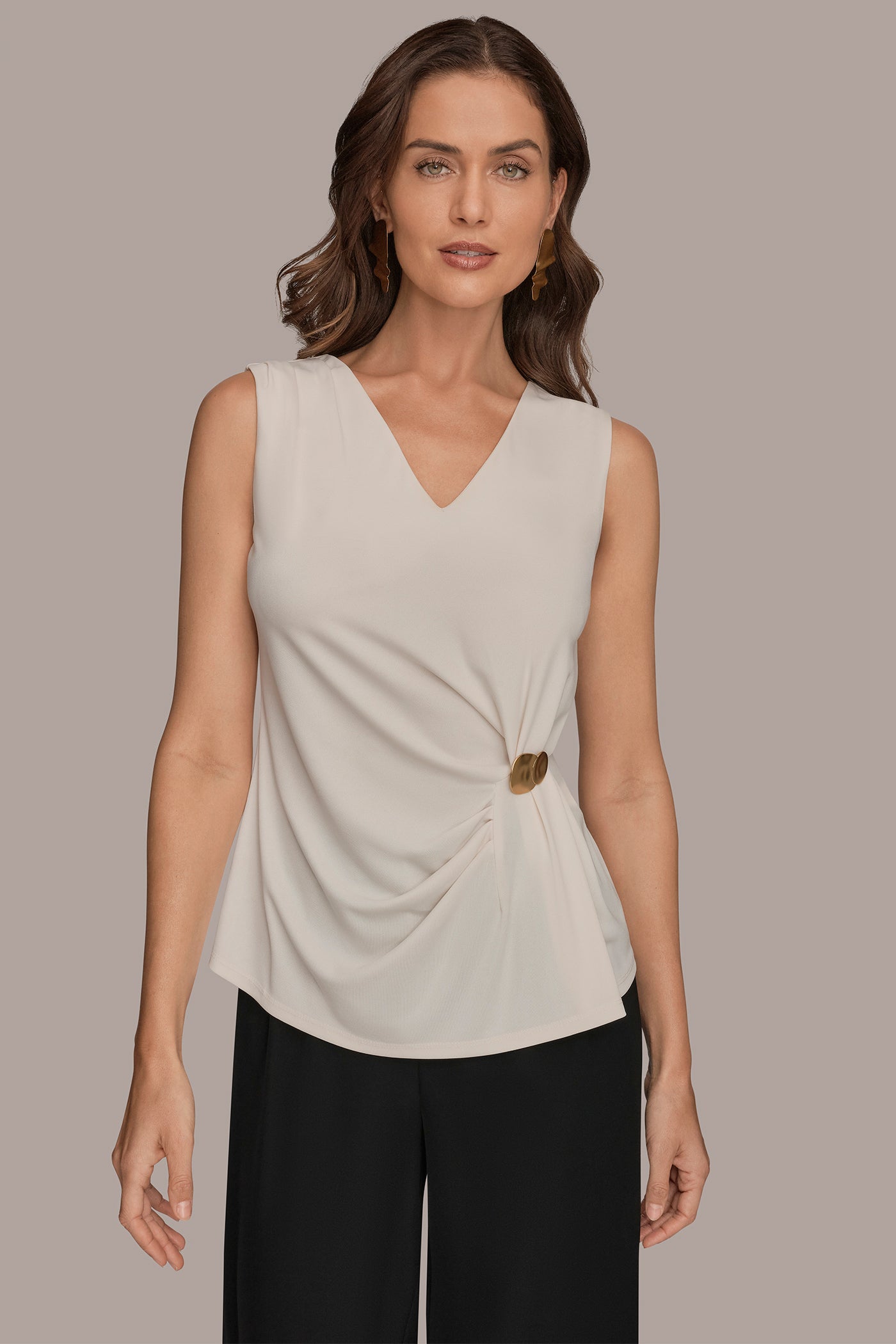 V-NECK TOP | View 1 | Tops