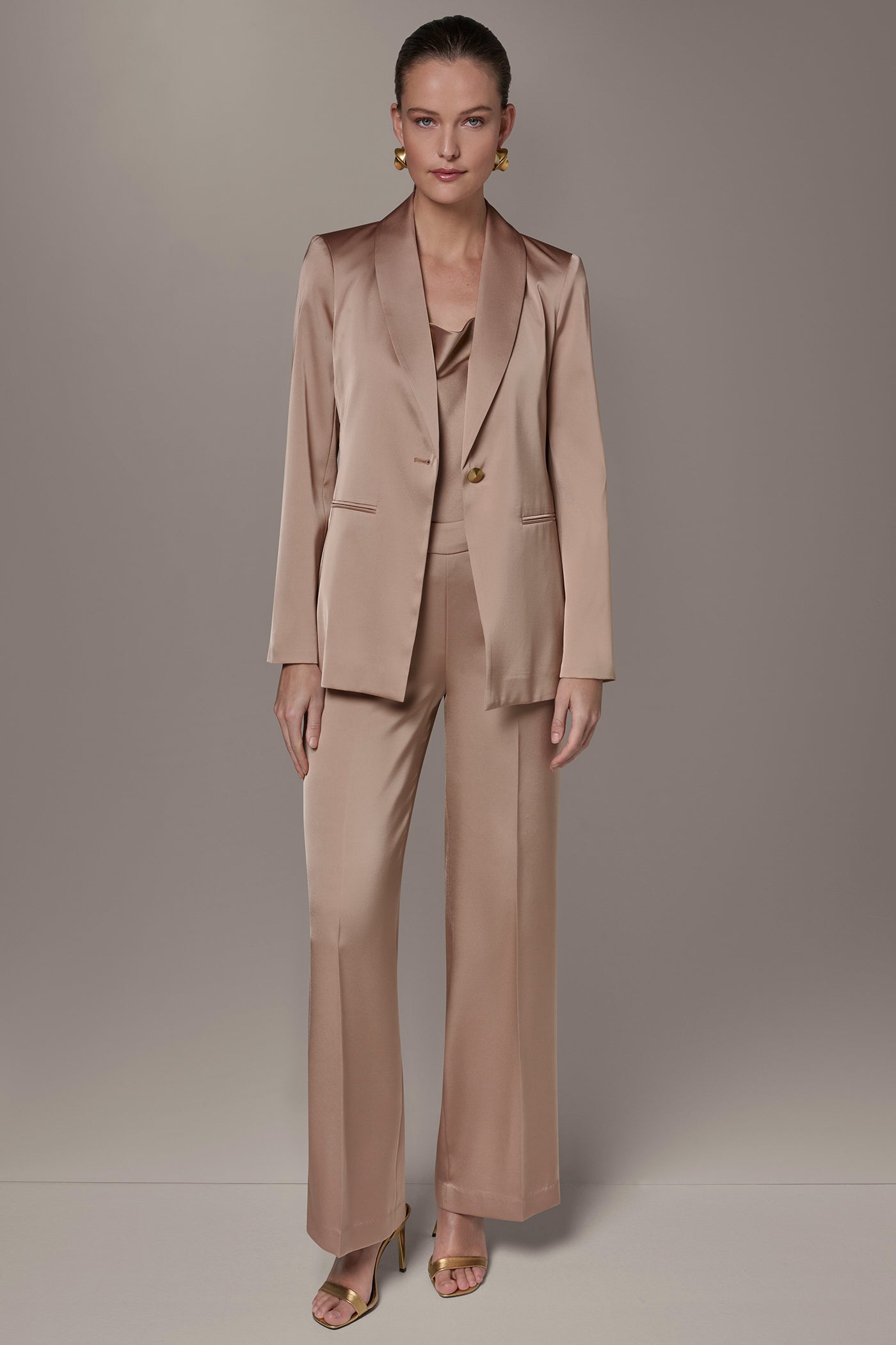 CHARMEUSE SHAWL COLLAR ONE BUTTON VIEW 7