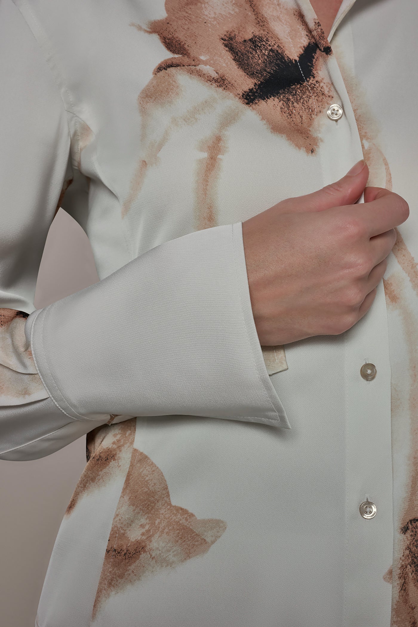 LONG SLEEVE BLOUSE VIEW 5 | Clothing