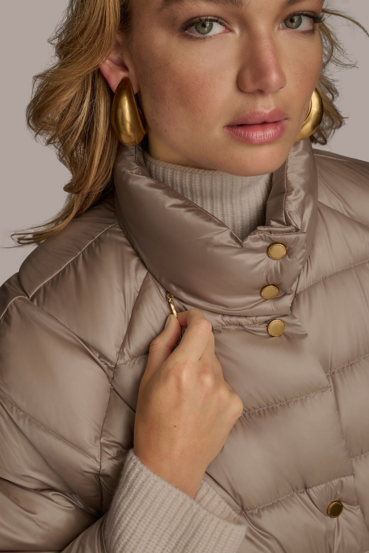 PUFFER CAPE VIEW 5 | Coats & Jackets