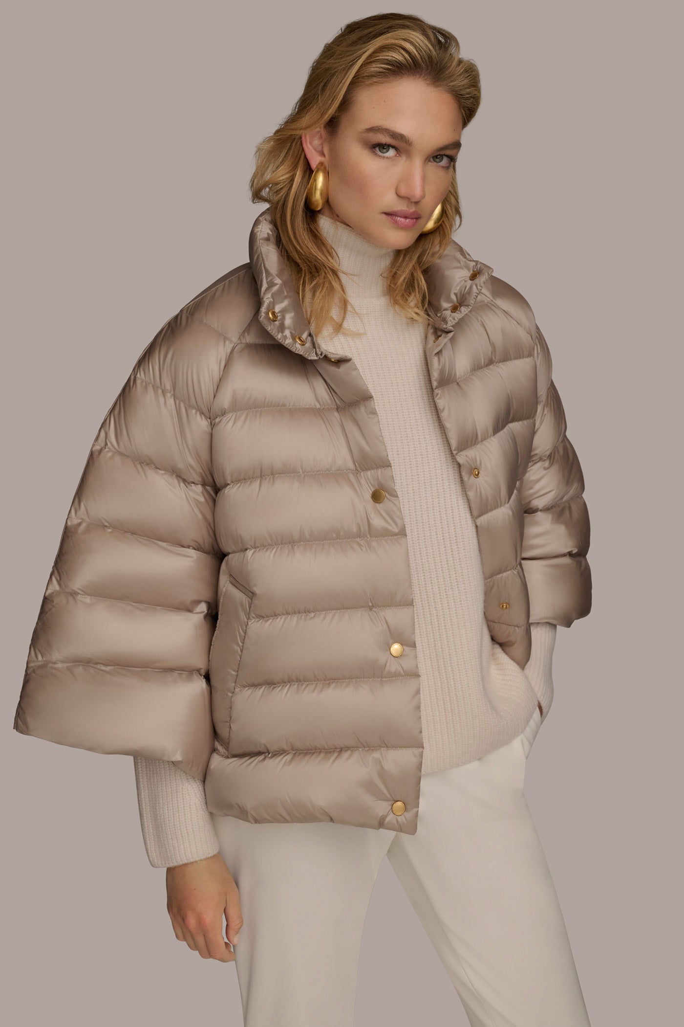 PUFFER CAPE VIEW 4 | Coats & Jackets