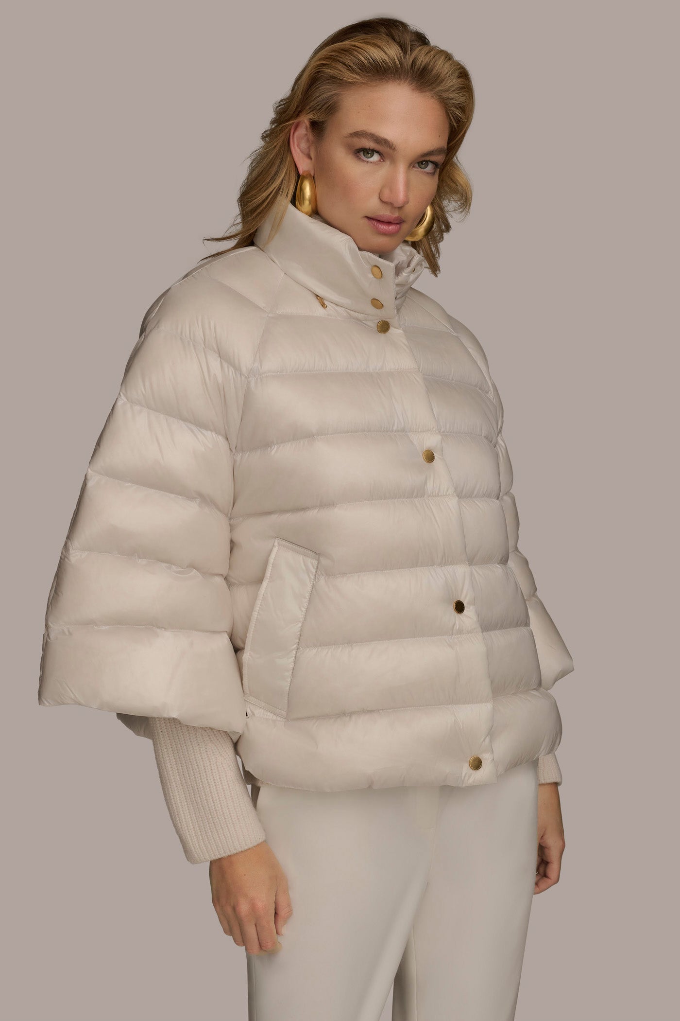 PUFFER CAPE VIEW 6 | Coats & Jackets