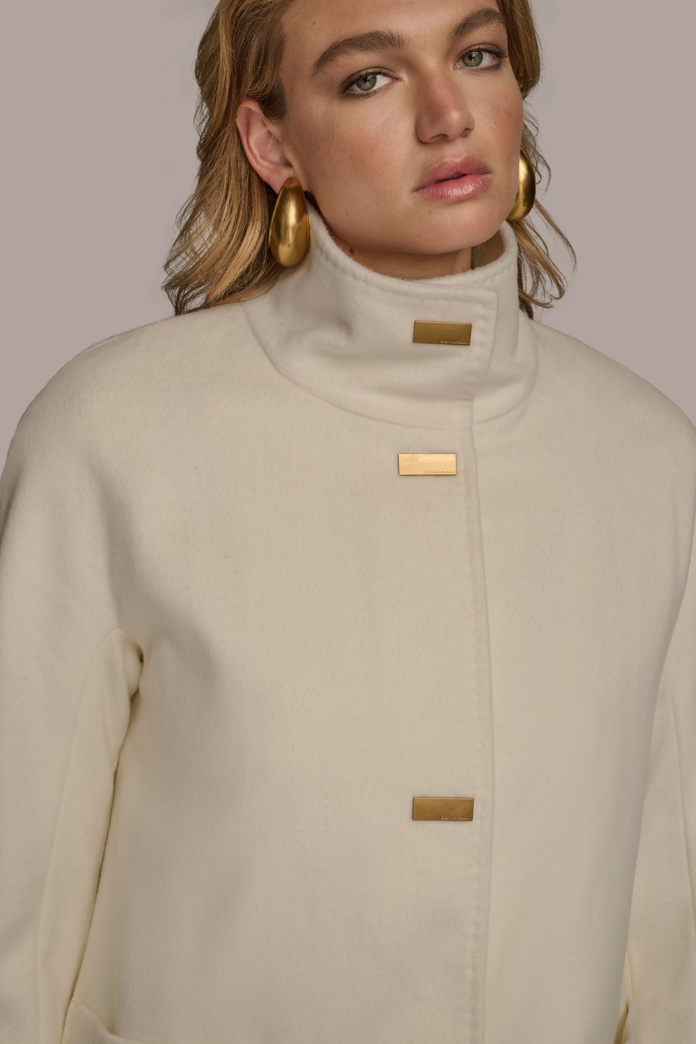 FUNNEL NECK COAT VIEW 5 | Coats & Jackets