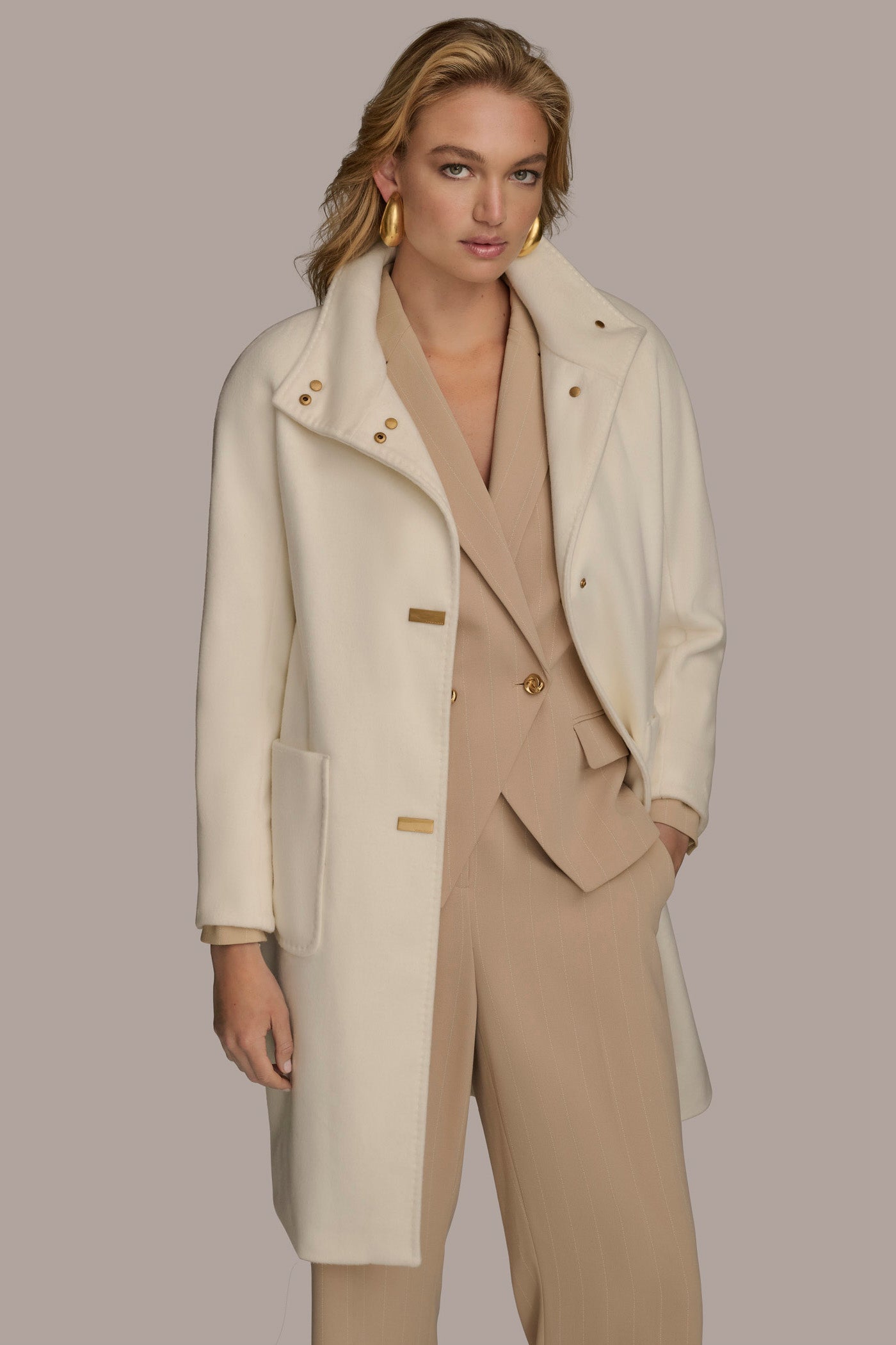 FUNNEL NECK COAT VIEW 6 | Coats & Jackets