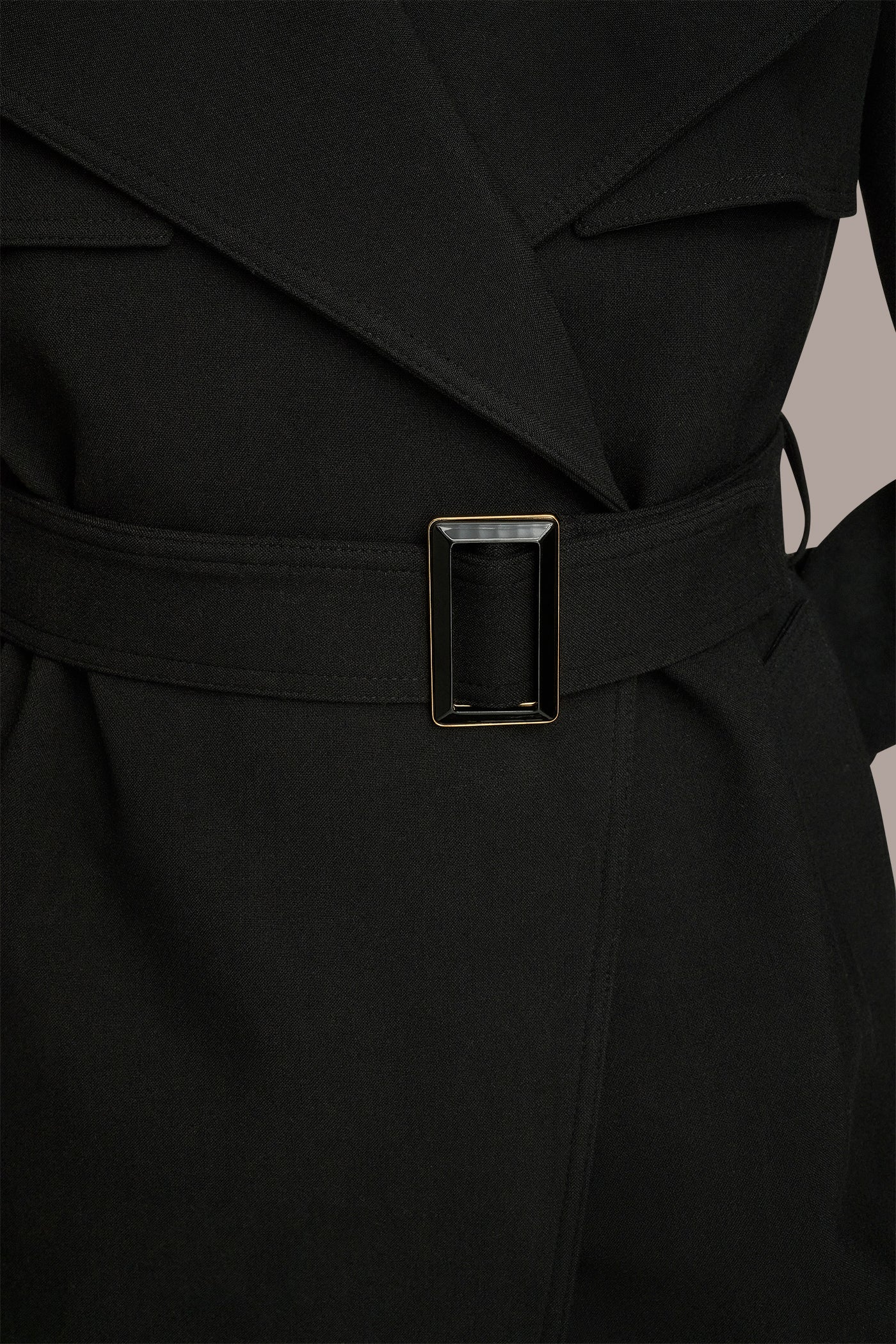 TRENCH RAIN COAT VIEW 5 | BEST IN BLACK