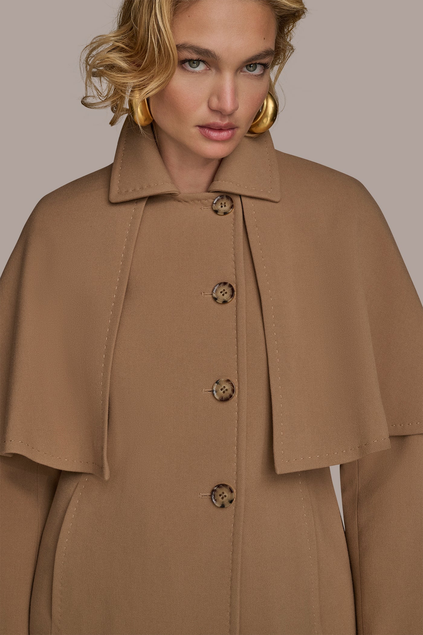 Shadowline Cappotto Valzer Petali Donna Manica 3/4, Taglie Forti, Nylon Tricot Morbido, Chiusura A 5 Bottoni, 104 Cm
