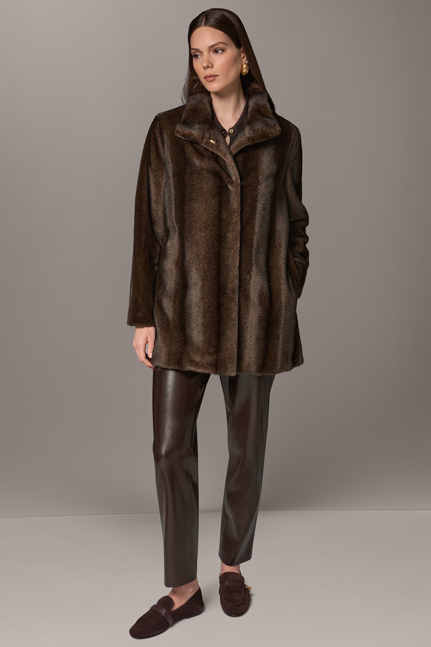 SHORT LUXE FAUX FUR COAT VIEW 7