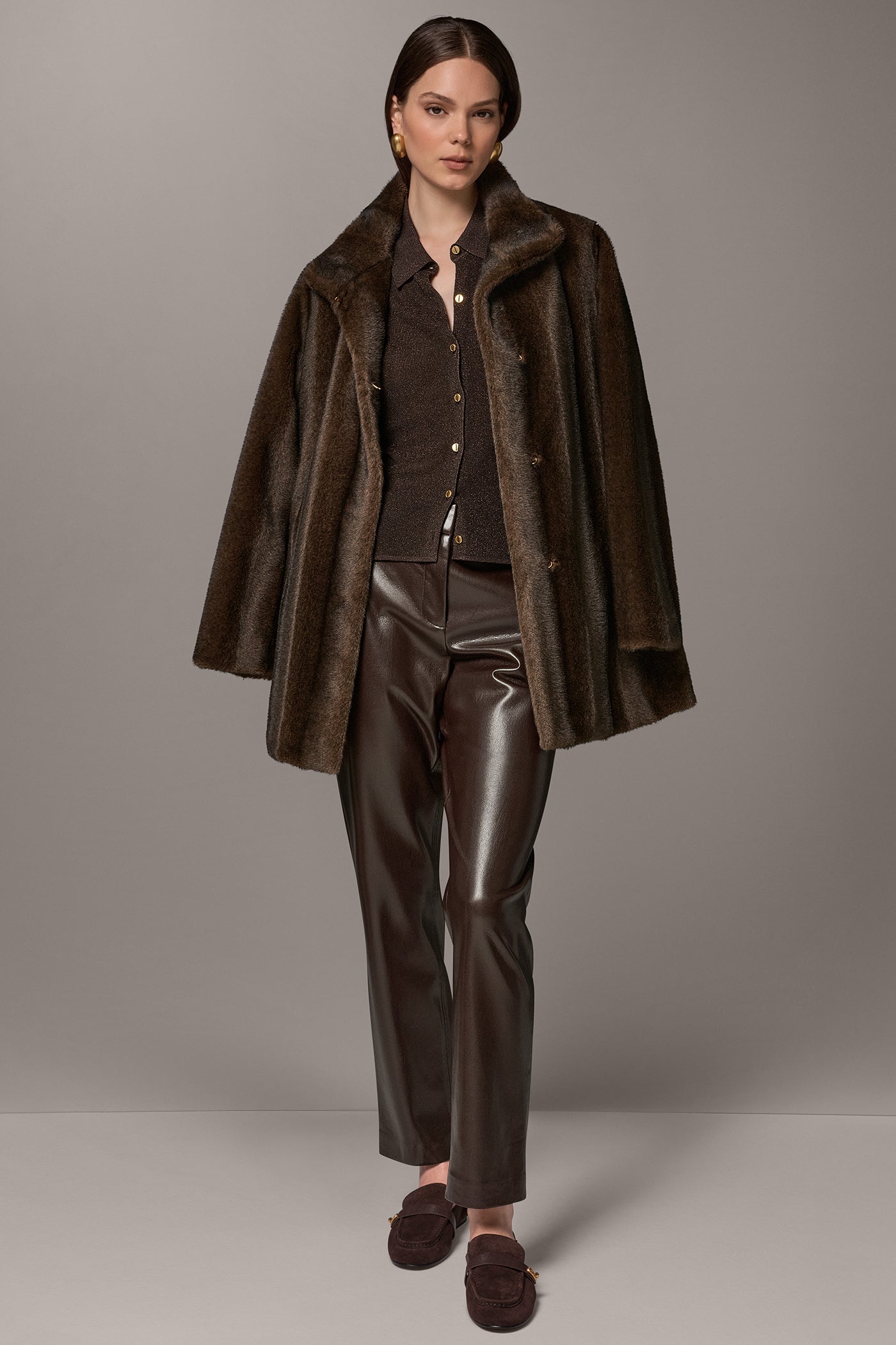 SHORT LUXE FAUX FUR COAT VIEW 9