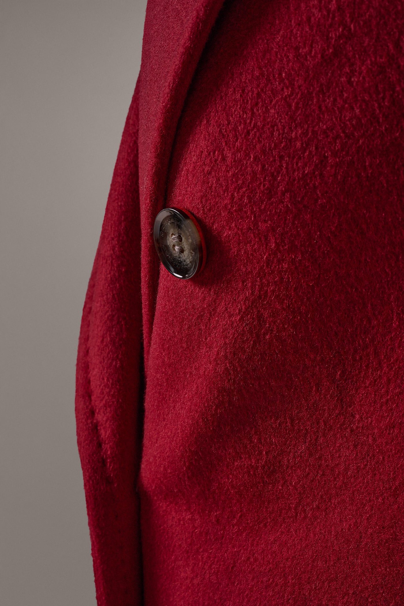 WOOL BLEND DOUBLE-BREASTED COAT VIEW 8