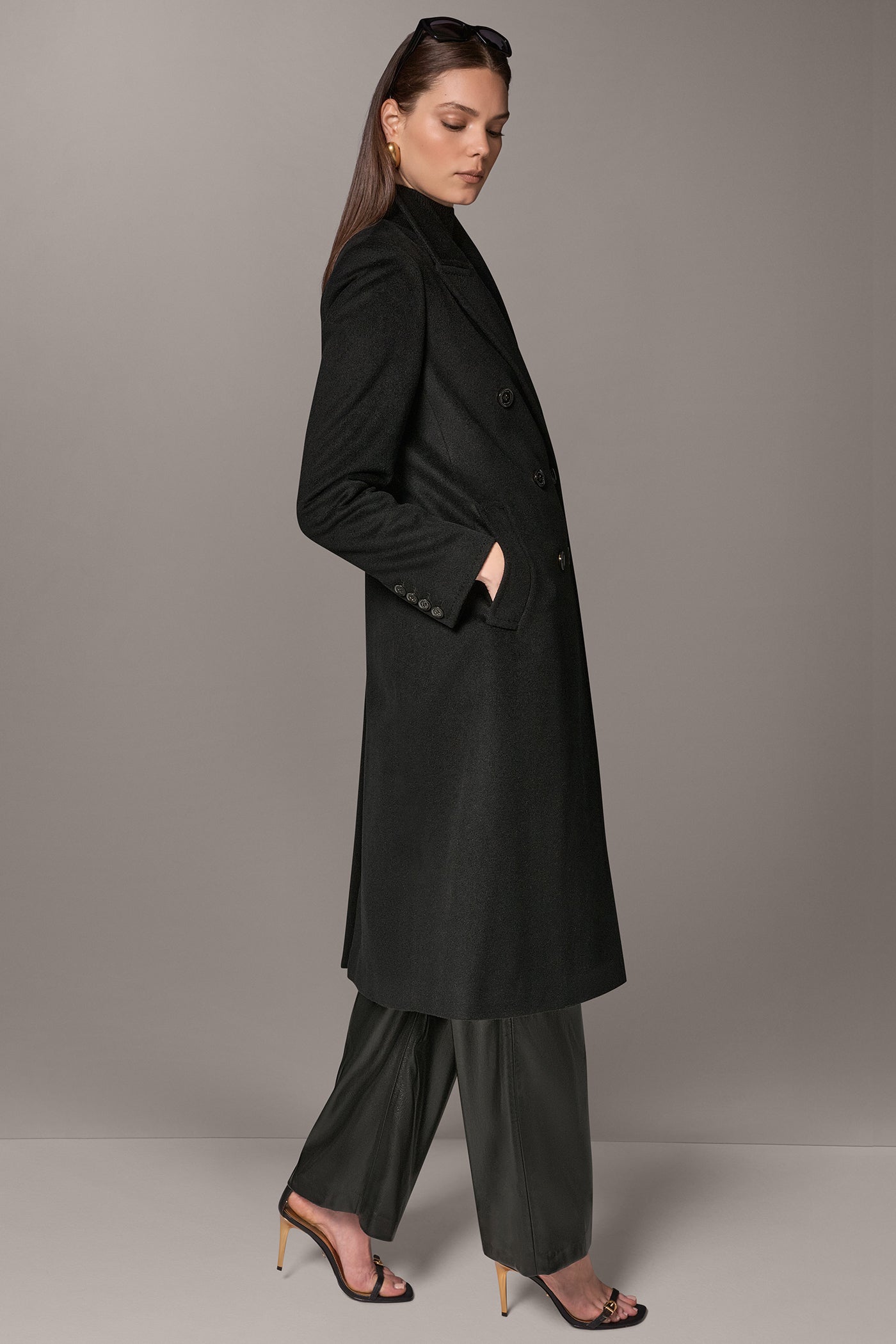 WOOL BLEND DOUBLE-BREASTED COAT VIEW 10
