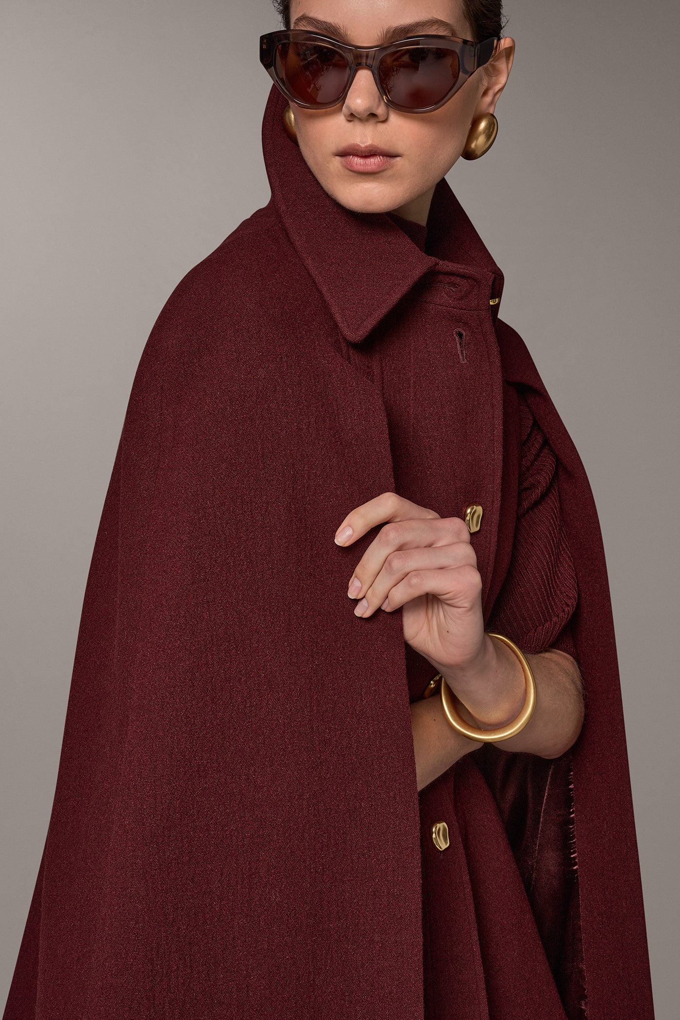 WOOL BLEND BUTTON FRONT CAPE VIEW 3