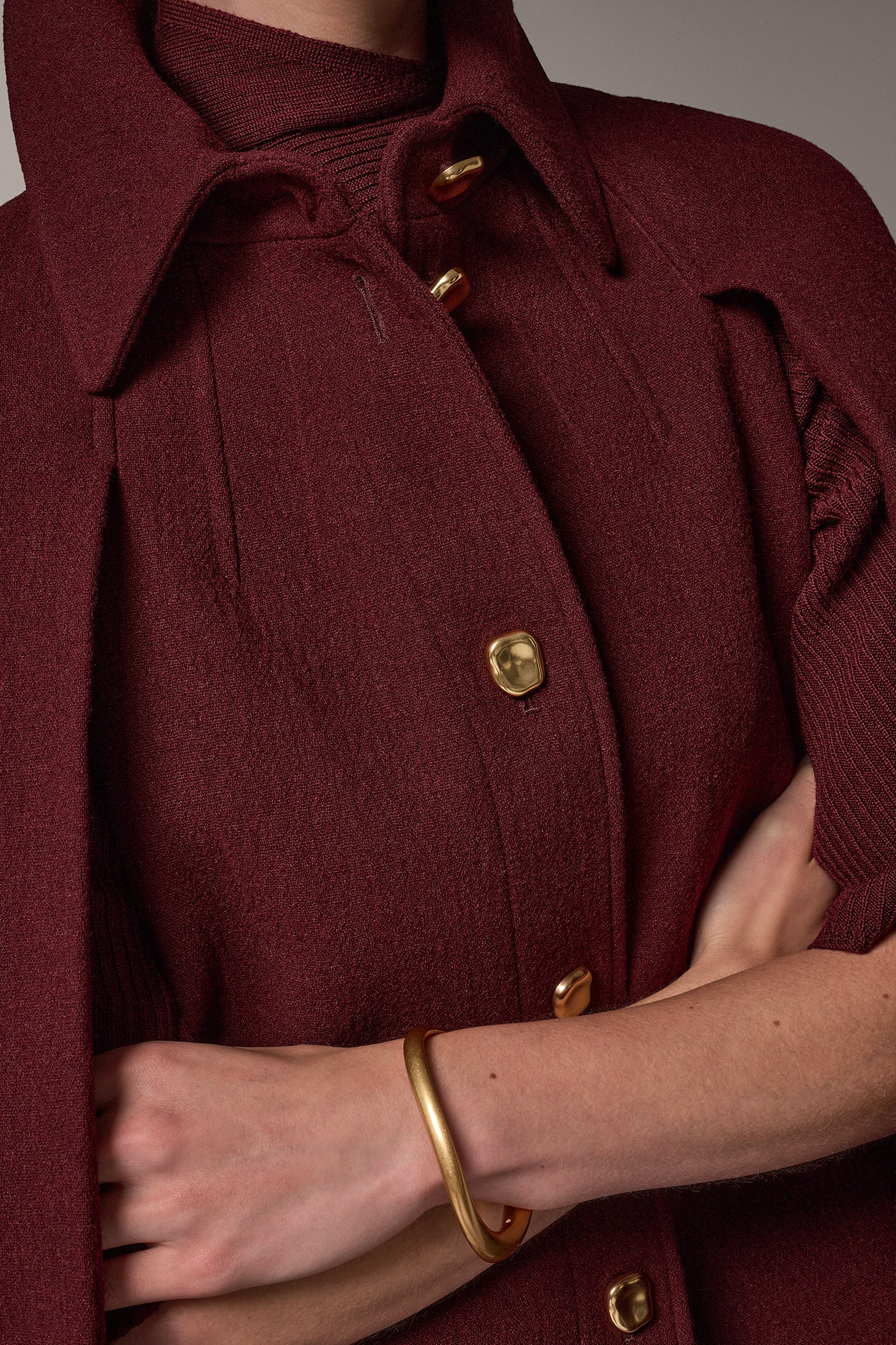 WOOL BLEND BUTTON FRONT CAPE VIEW 4