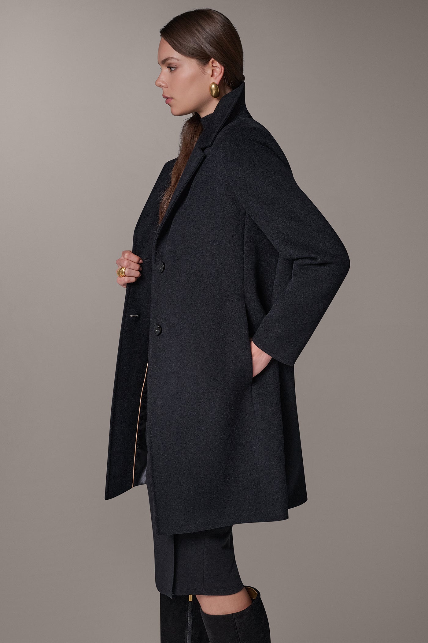 TWO BUTTON REEFER COAT VIEW 4