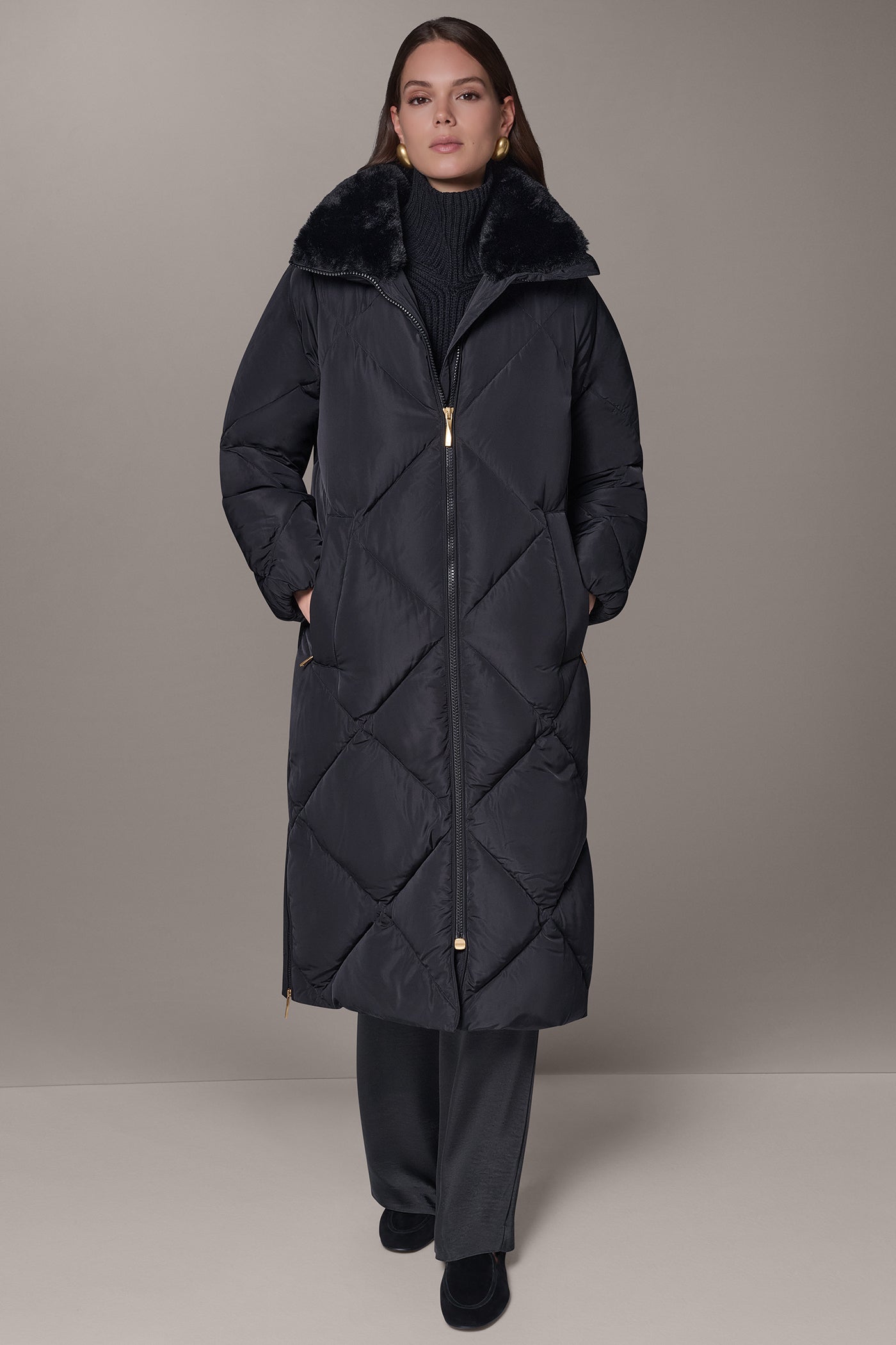 DIAMOND QUILT DOWN WALKER COAT VIEW 4
