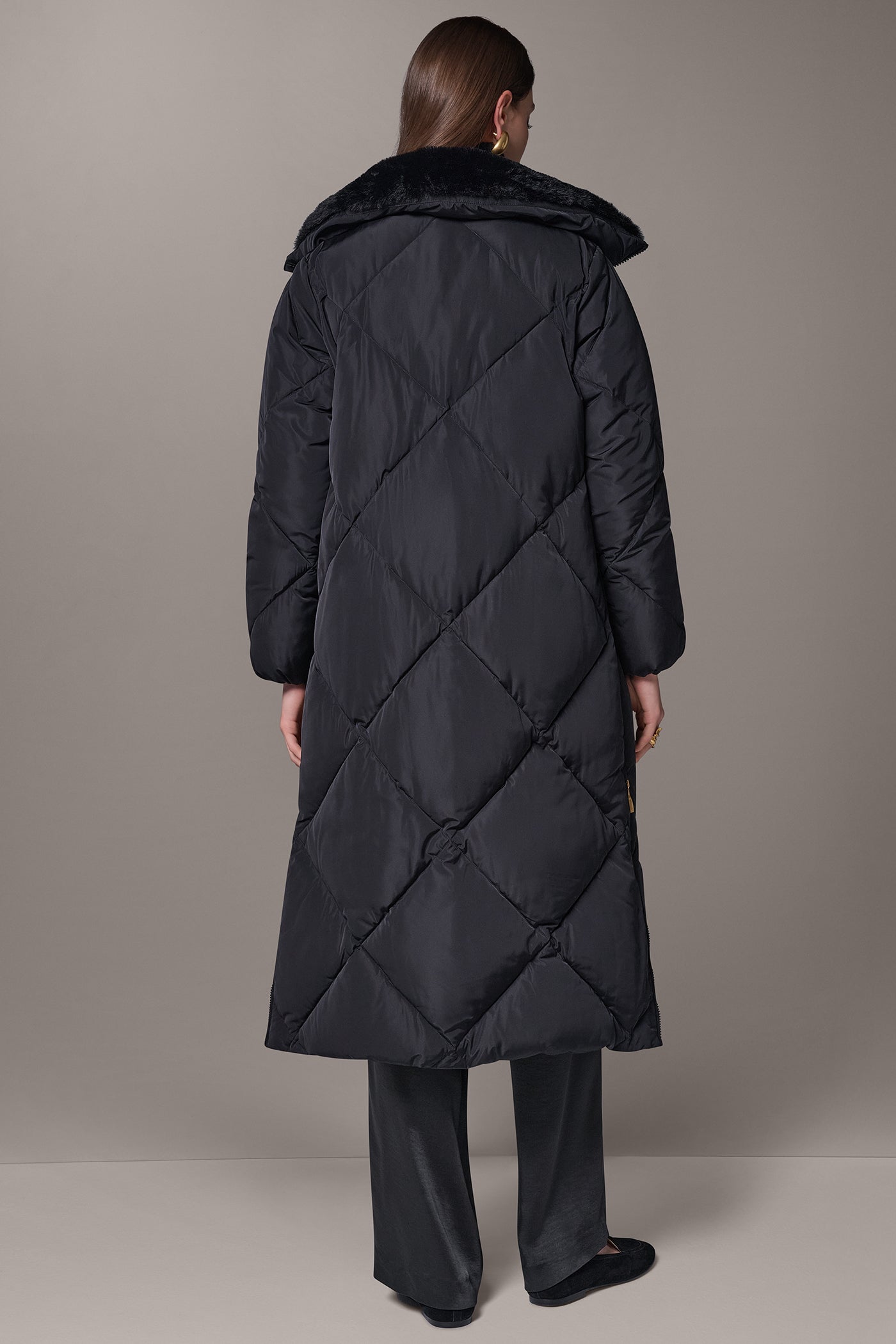 DIAMOND QUILT DOWN WALKER COAT VIEW 3