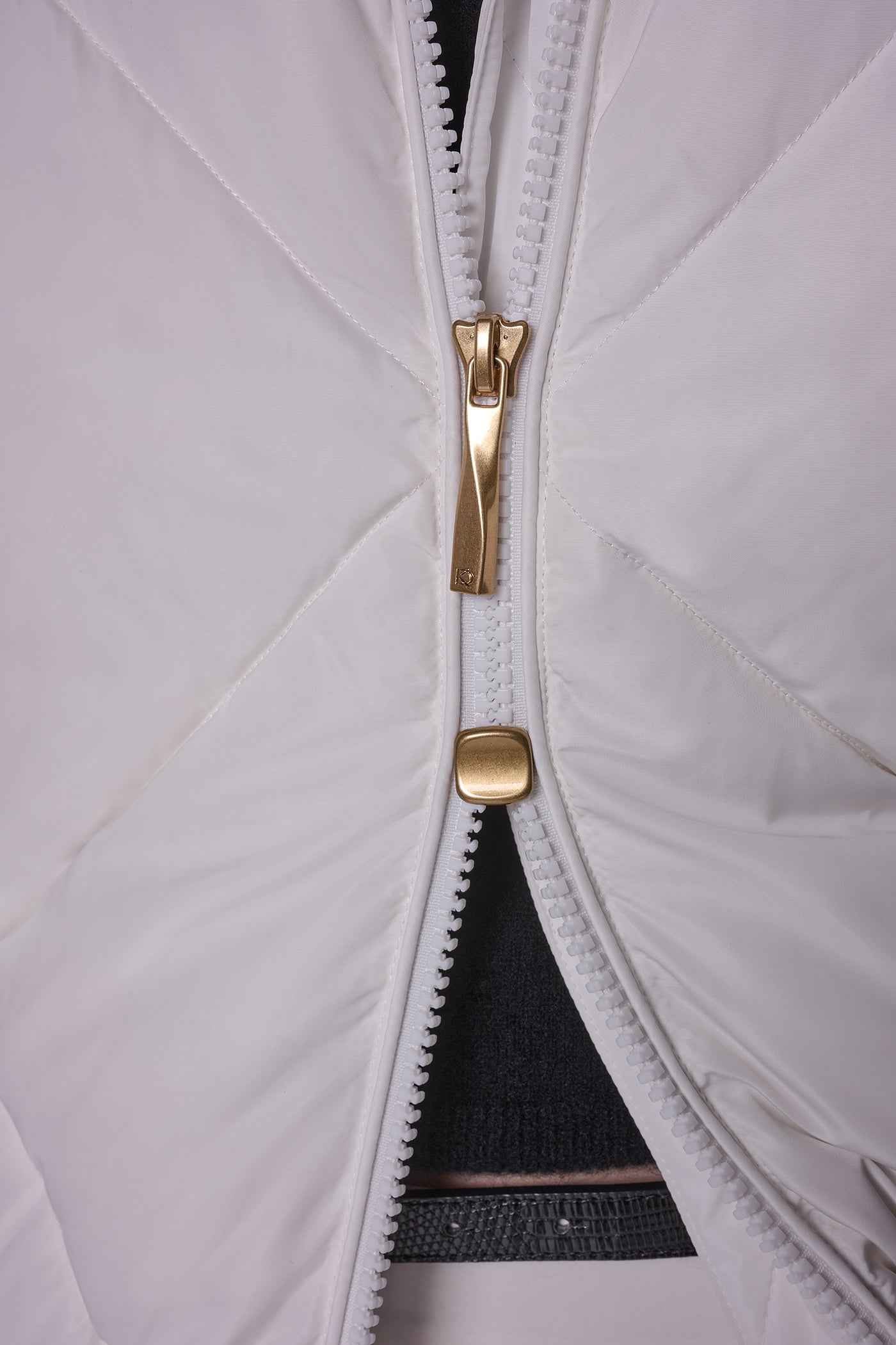DIAMOND QUILT DOWN WALKER COAT VIEW 5