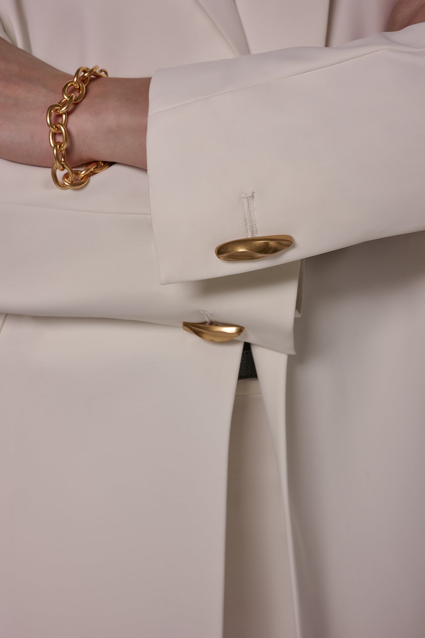 TAILORED COAT WITH GOLD HARDWARE VIEW 10