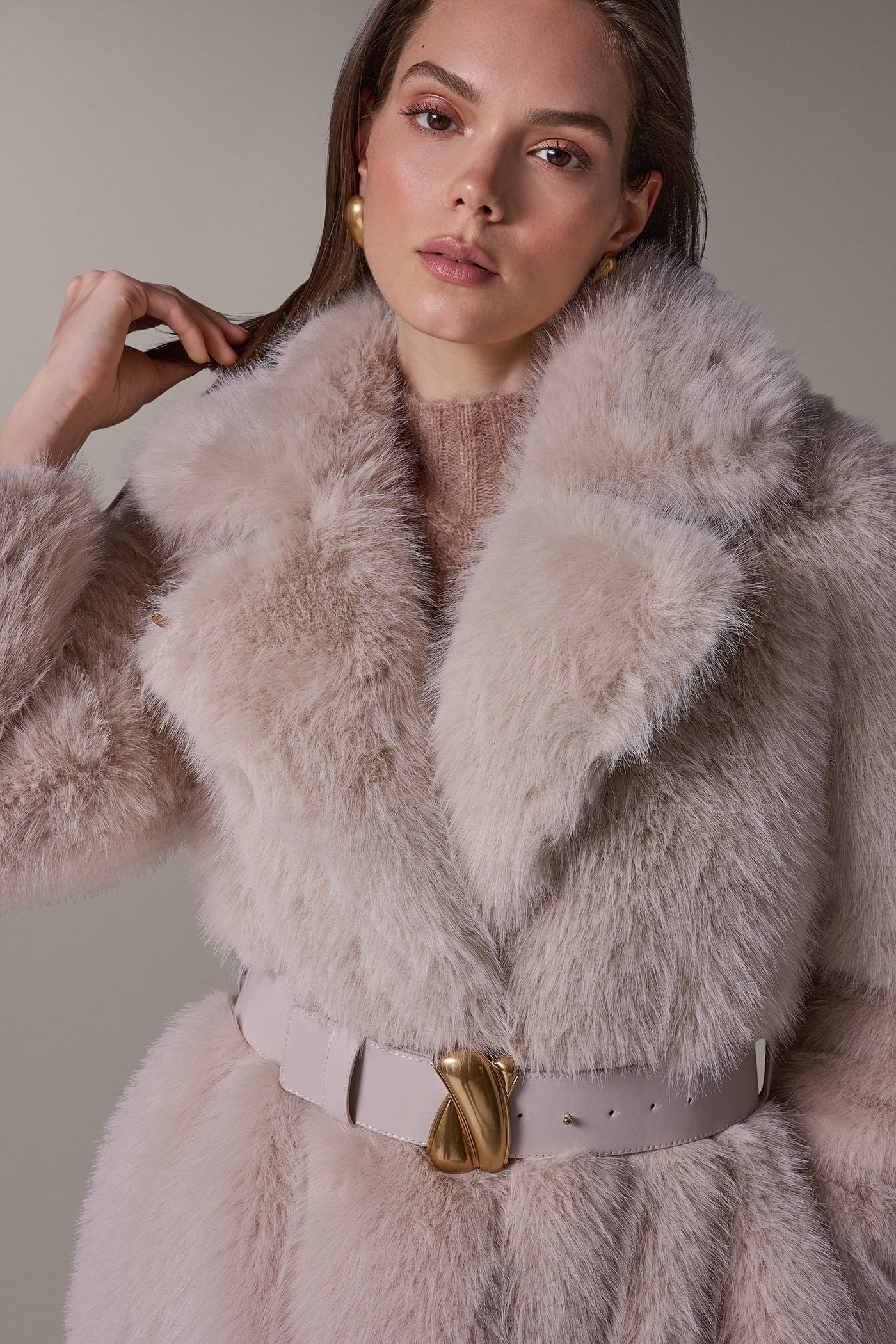 HIGH NECK FAUX FUR COAT VIEW 2