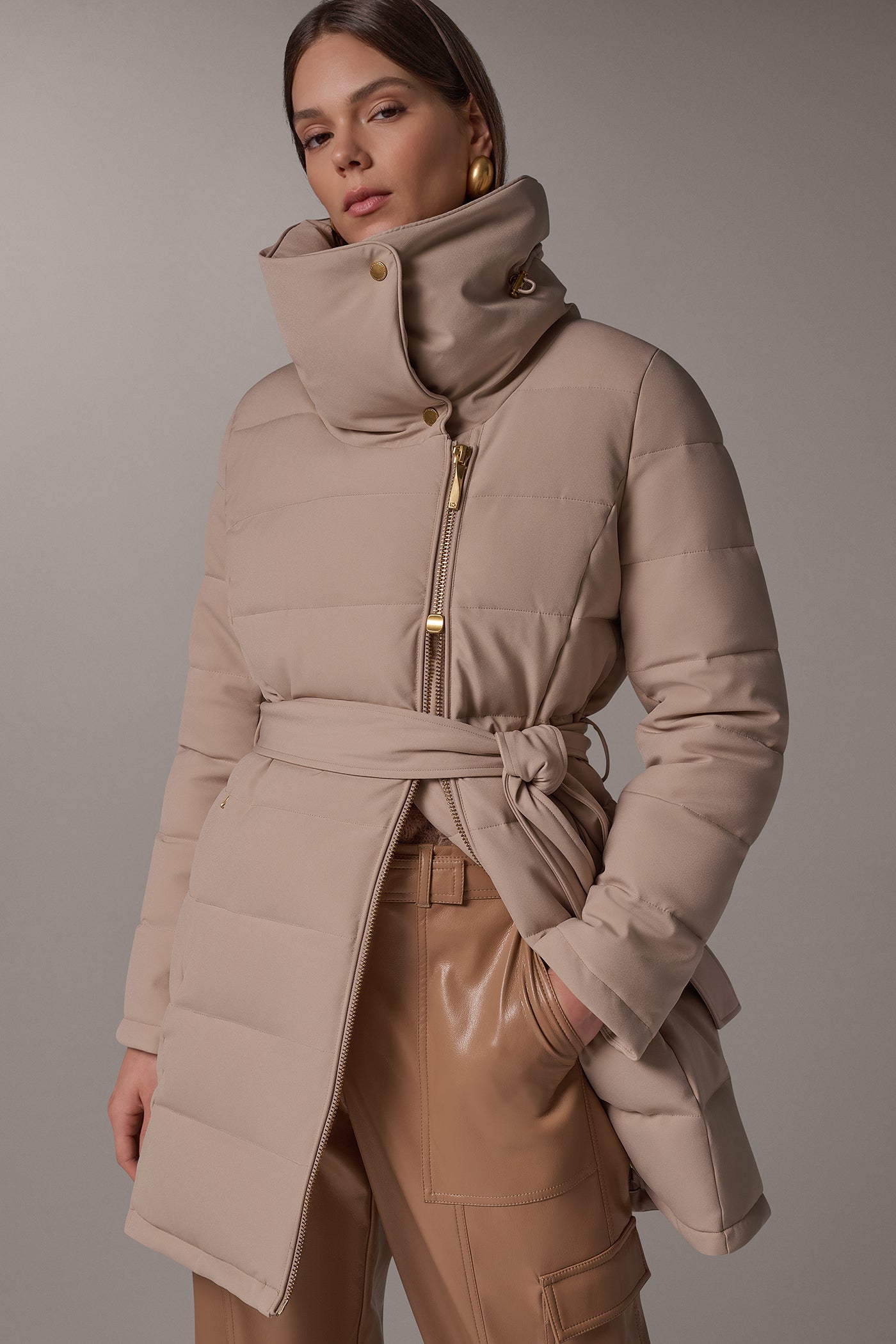 FUNNEL NECK PUFFER COAT VIEW 3