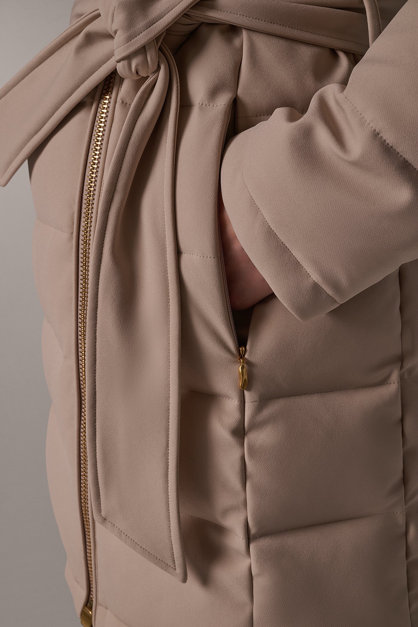 FUNNEL NECK PUFFER COAT VIEW 7