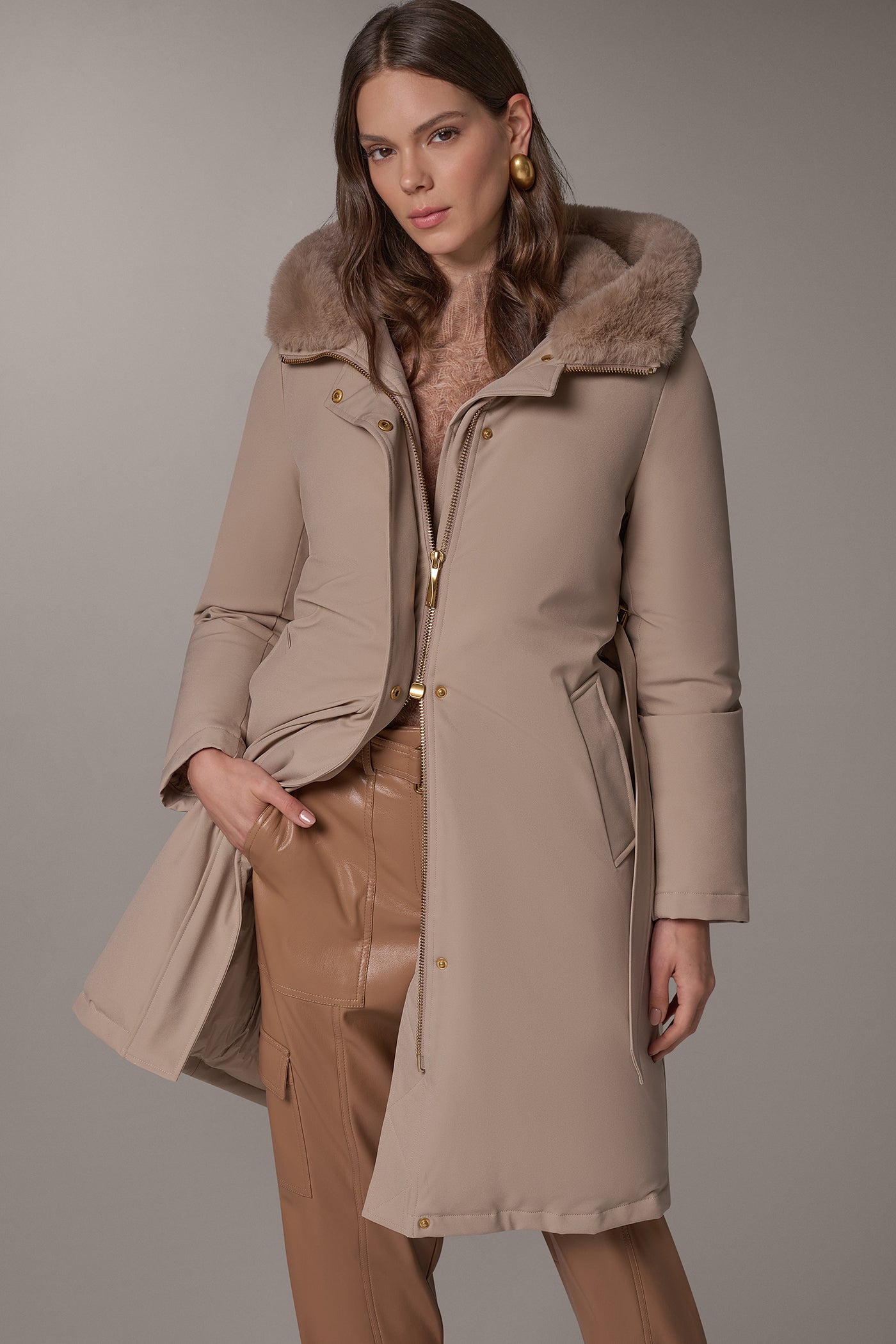 HOODED PARKA VIEW 11