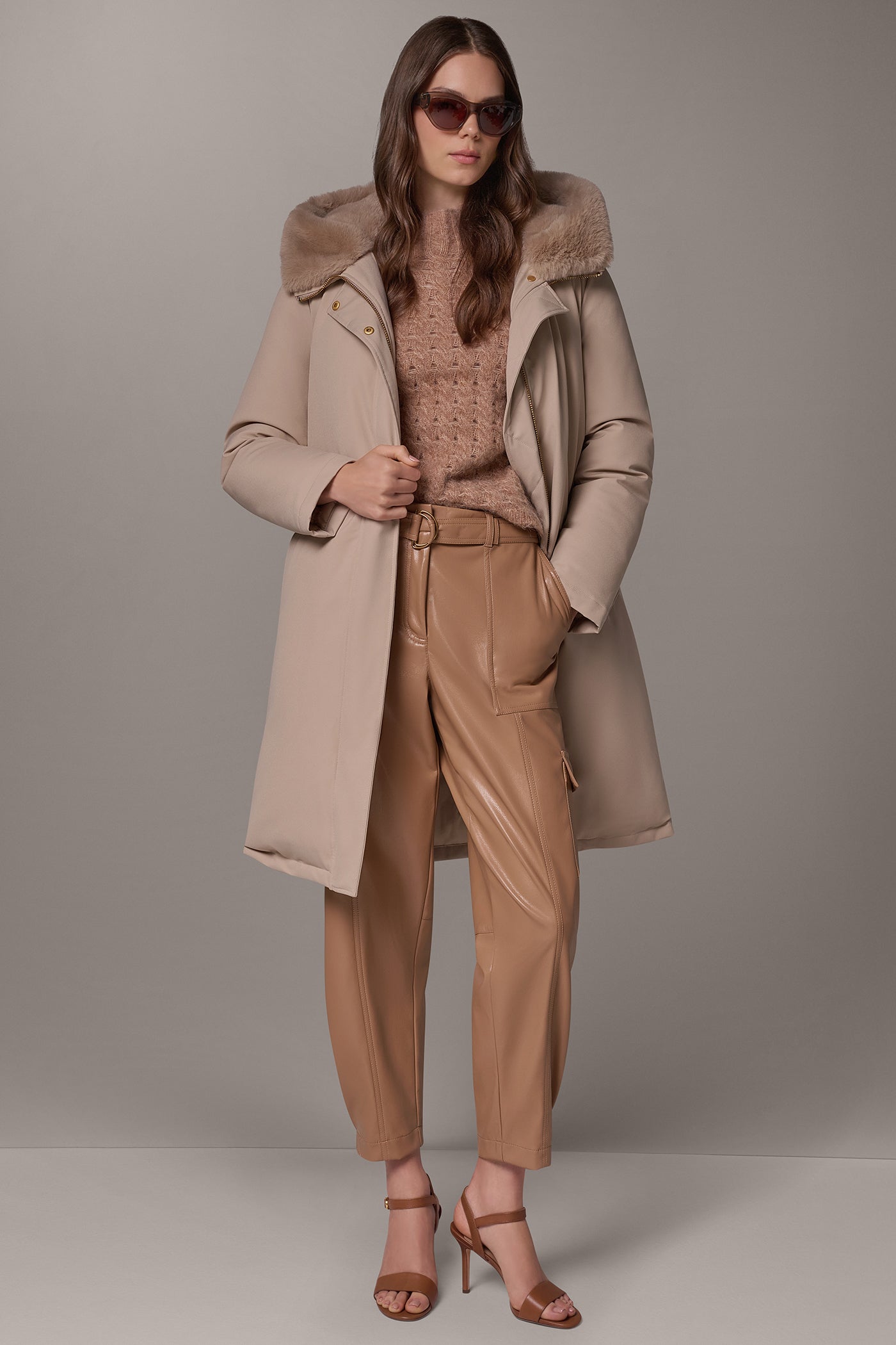 HOODED PARKA VIEW 17