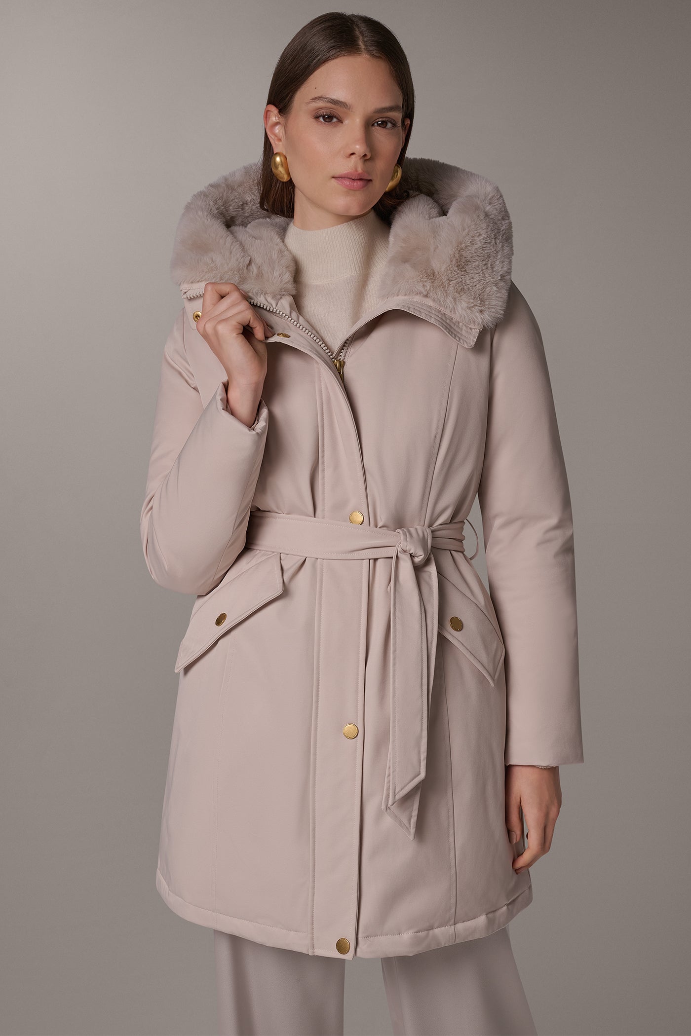 MODERN HOODED PARKA