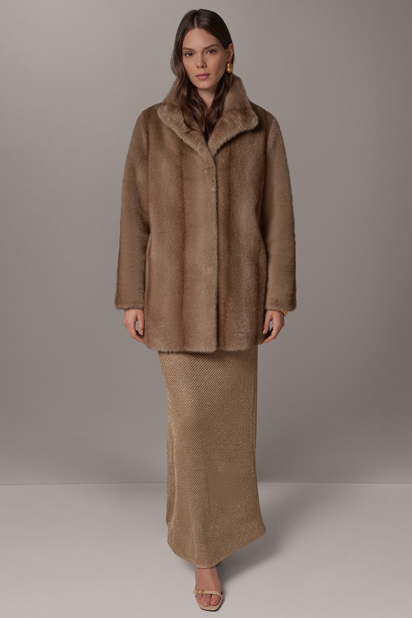SHORT LUXE FAUX FUR COAT VIEW 12