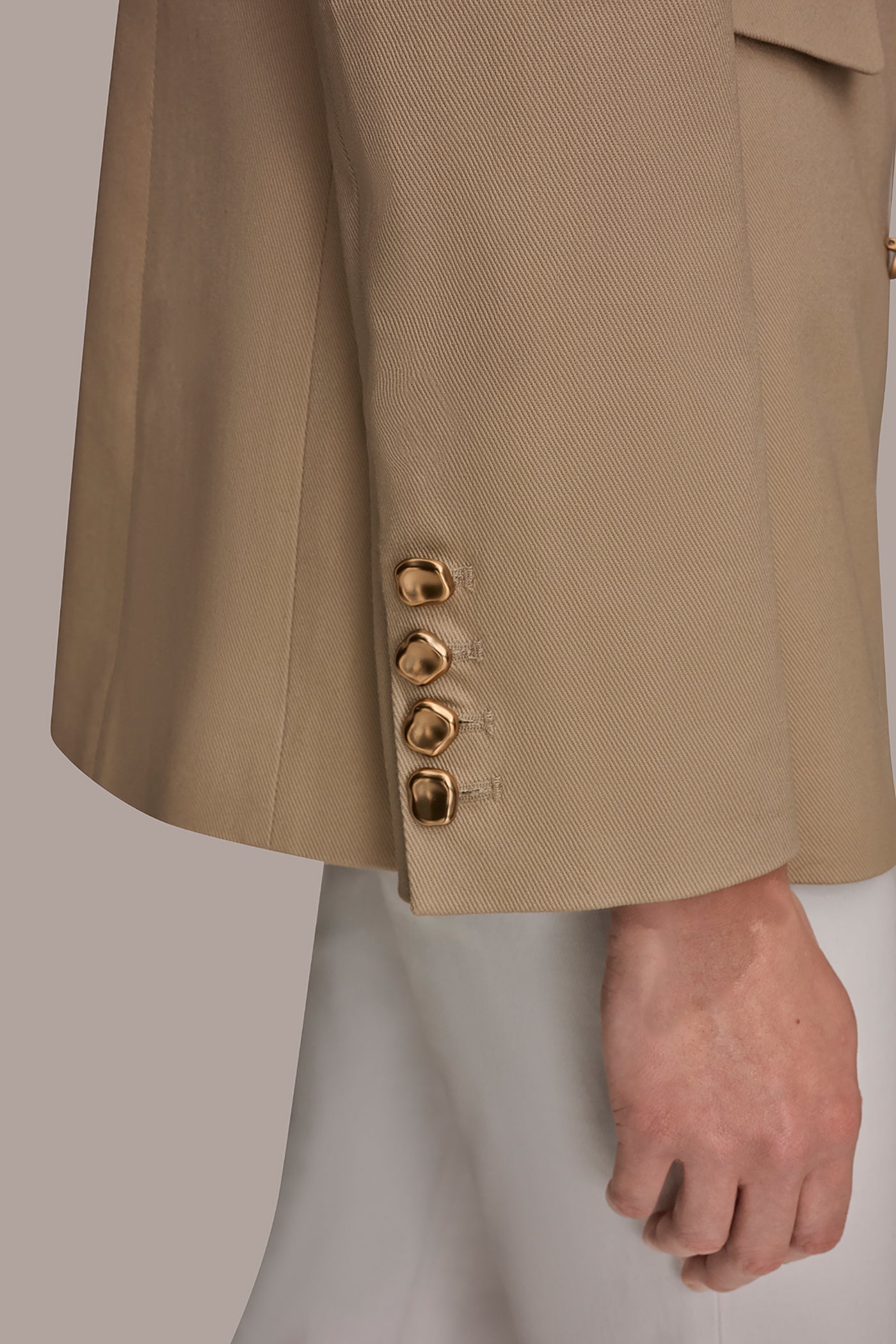 DOUBLE-BREASTED BLAZER VIEW 6 | New Arrivals