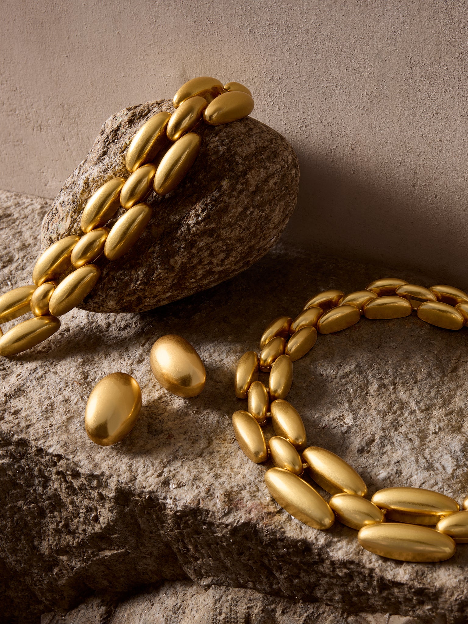 CHUNK LINK FLEX BRACELET | View 2 | Bracelets