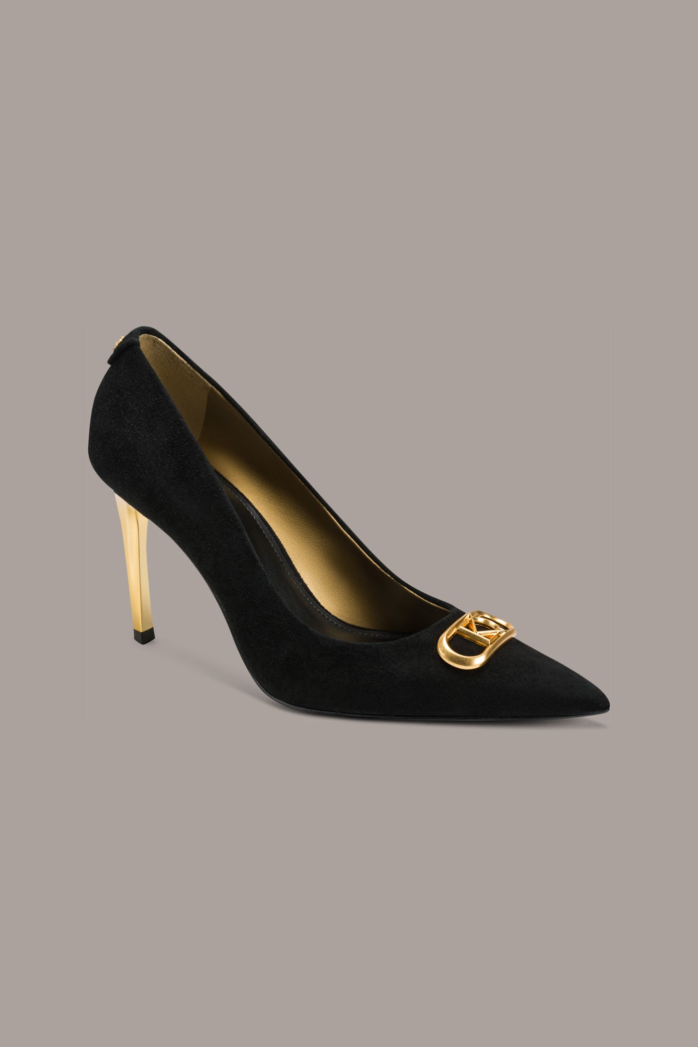 PANTHIA HIGH PUMP VIEW 1