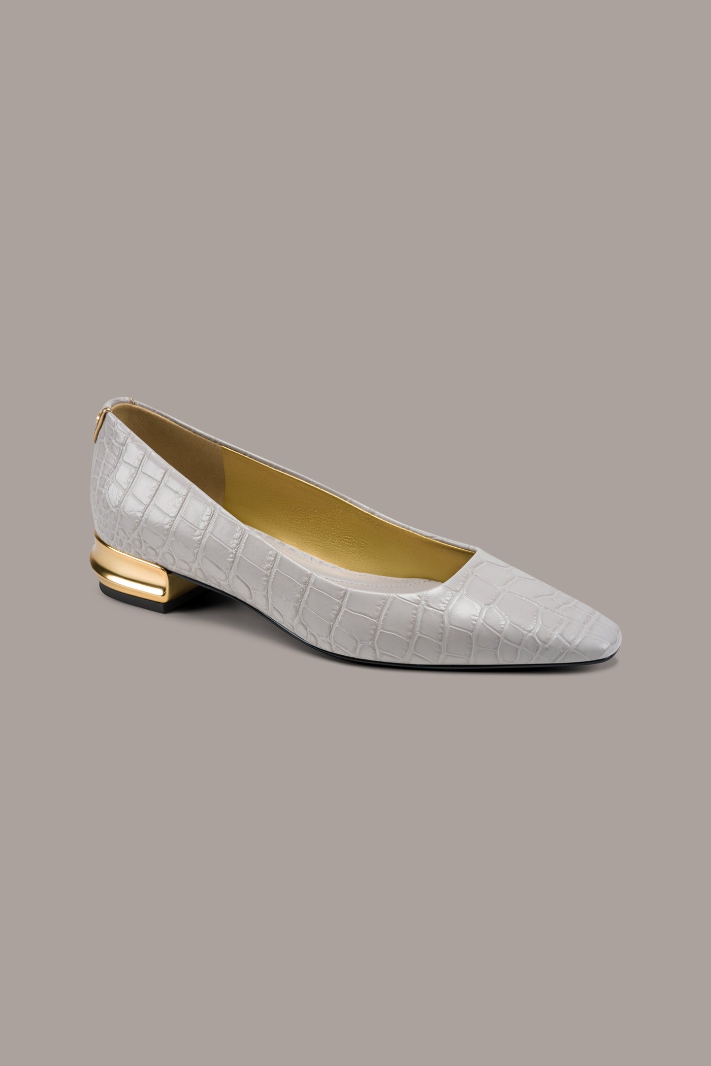 SAVITA FLAT | View 1 | New Arrivals